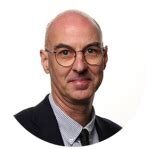 Dr Chris Plummer is a consultant cardiologist specialising in implantable cardiac rhythm devices and the cardiovascular effects of cancer treatment. He is also the Newcastle Hospitals' Chief Clinical Information Officer.