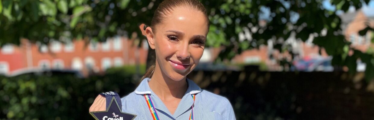 Jessica Higginson Community Staff Nurse receives Cavell Star Award
