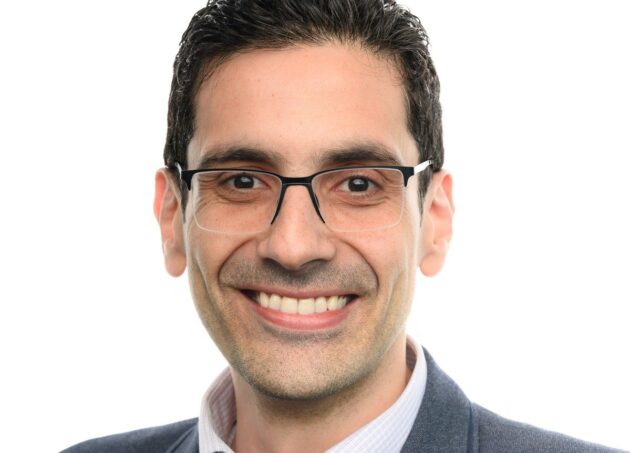 Headshot photo of Dr Mohamed Farag